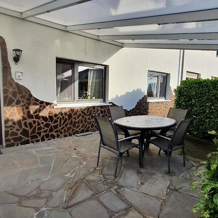 Ferienwohnung Gemütliches Fachwerk im Oberbergischen Wiehl Exterior foto
